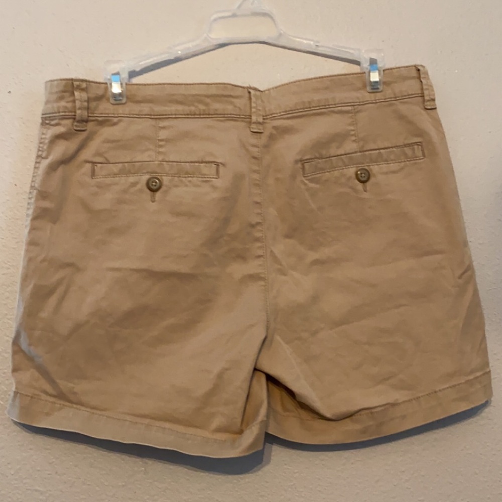 GAP Girlfriend 5in Shorts - Picture 2 of 3